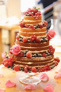 Bodissima Bespoke Wedding Cakes 1079870 Image 2